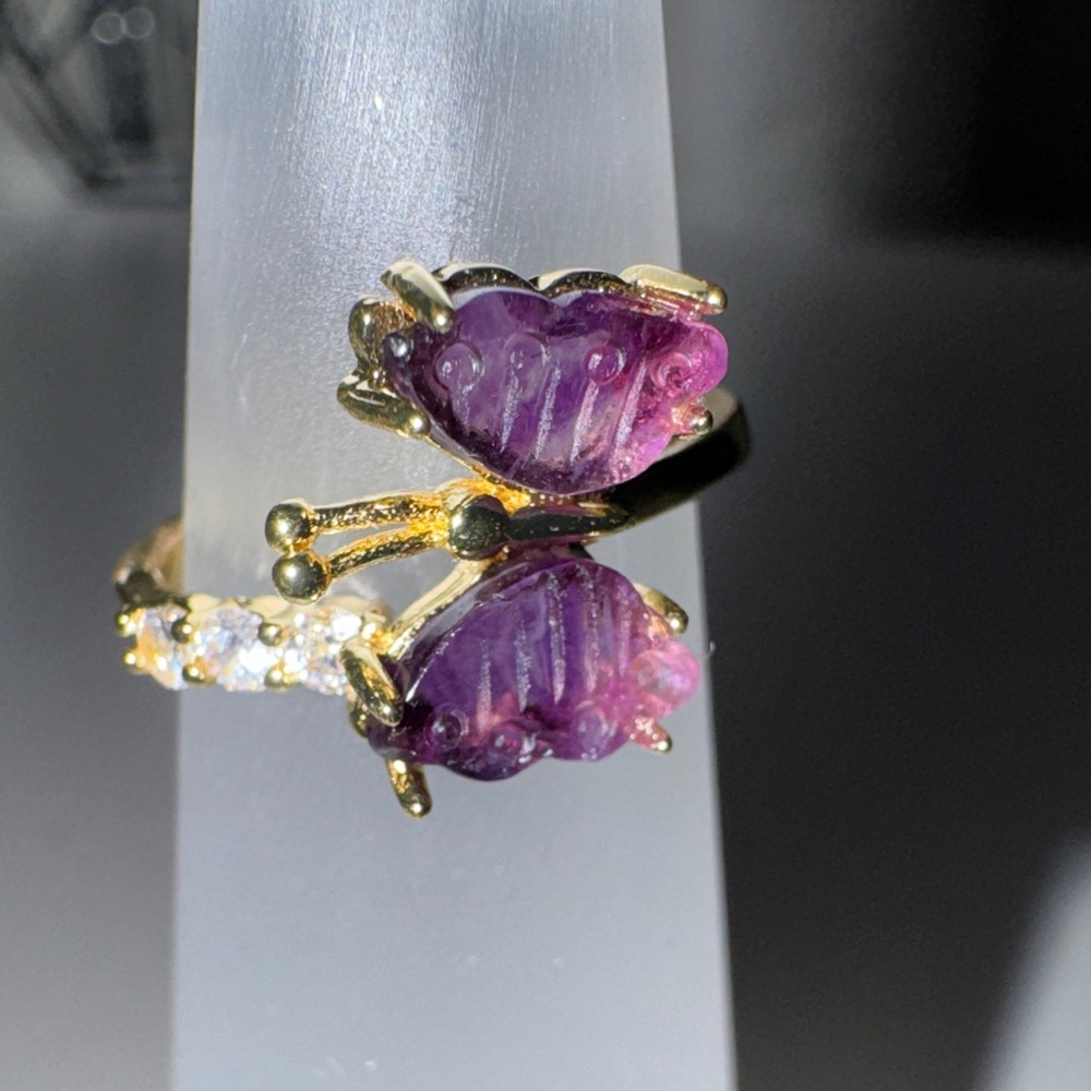Chic Purple Butterfly Ring